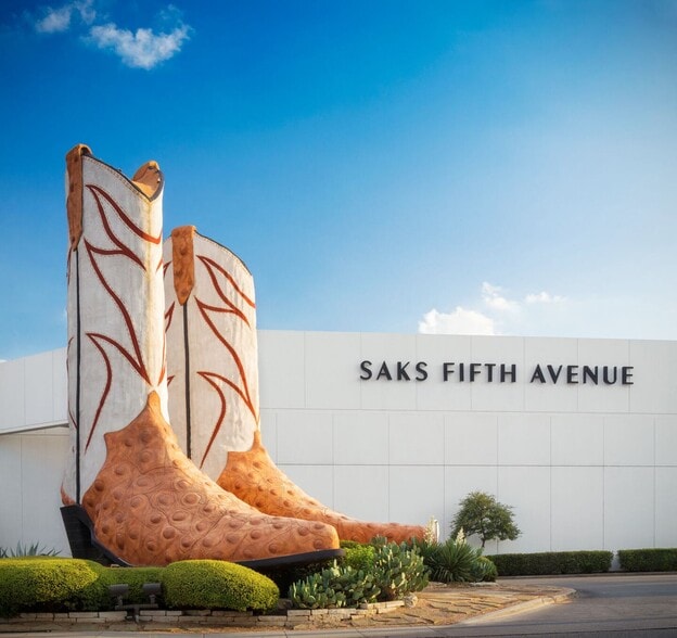 Primary Photo Of 7400 San Pedro Ave, San Antonio Unknown For Lease