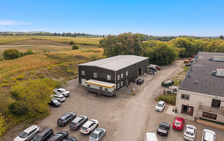 More Photos Of 19 Tamblyn Rd, Clarington Manufacturing For Sale
