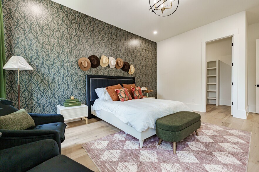 More Photos Of 614 W Iris Dr, Nashville Apartments For Sale