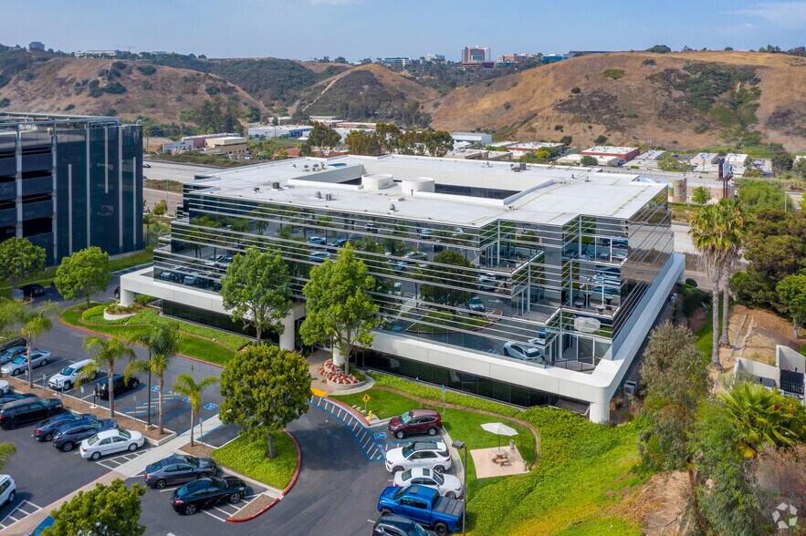 More Photos Of 10509 Vista Sorrento Pky, San Diego Office For Lease
