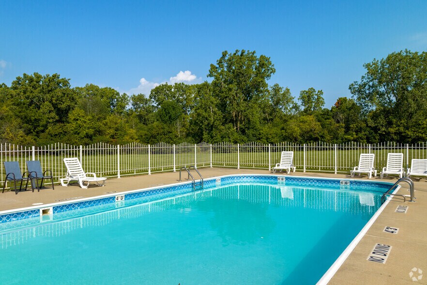More Photos Of 5238 Dunn Hill Dr, Grand Blanc Apartments For Sale