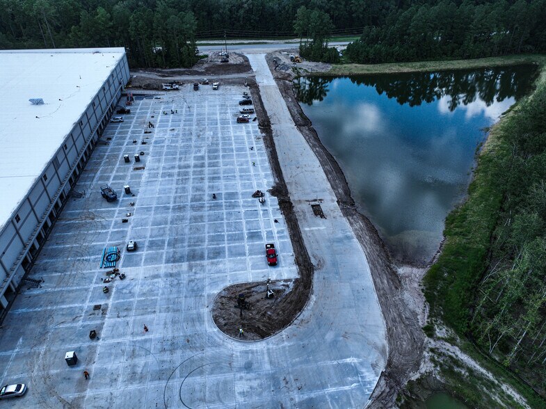 More Photos Of 1701 Old Augusta Rd, Rincon Warehouse For Lease