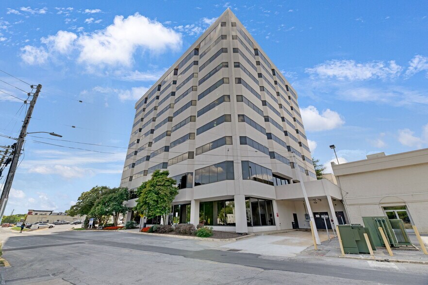 More Photos Of 312 Marshall Ave, Laurel Office For Lease