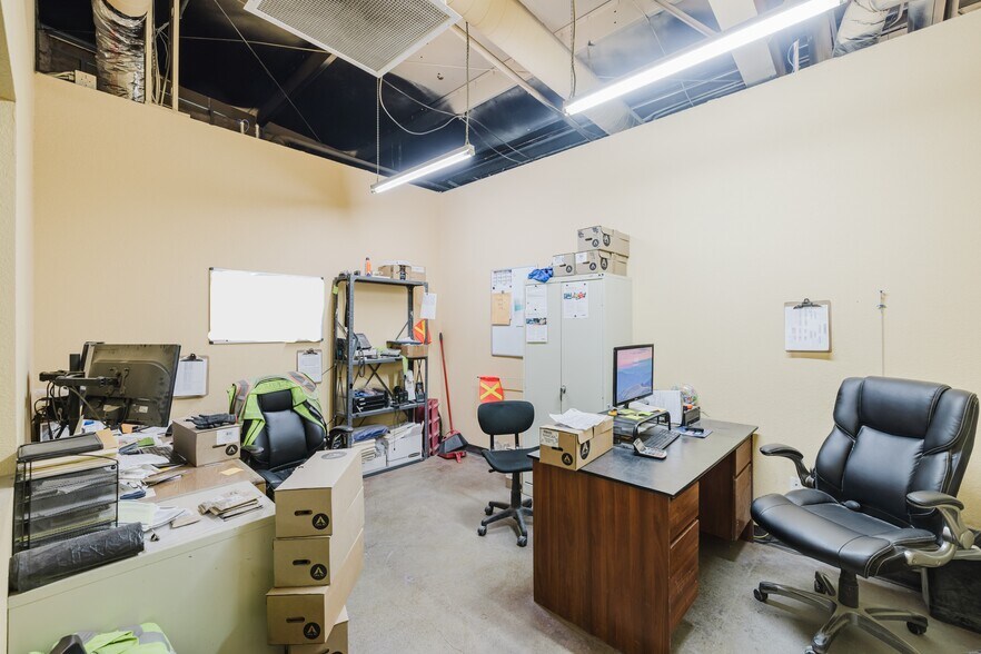 More Photos Of 1345 Water St, Elko Warehouse For Lease