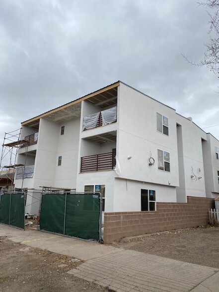 Primary Photo Of 615 Iron Ave SW, Albuquerque Apartments For Sale