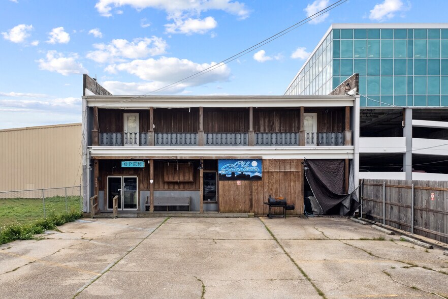 More Photos Of 3408 28th St, Metairie Storefront Retail Residential For Sale