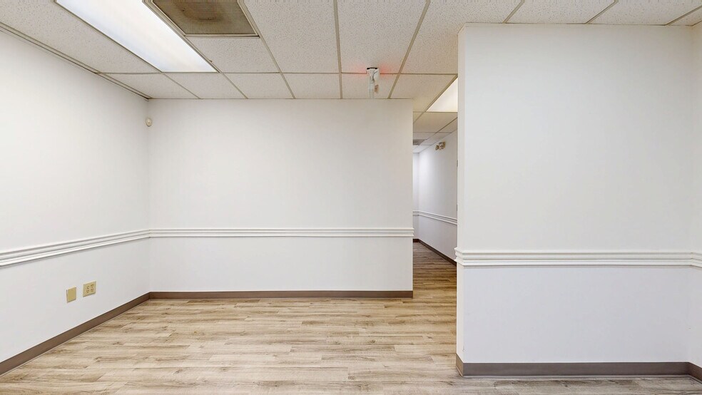 More Photos Of 1800 Water Pl SE, Atlanta Office For Sale