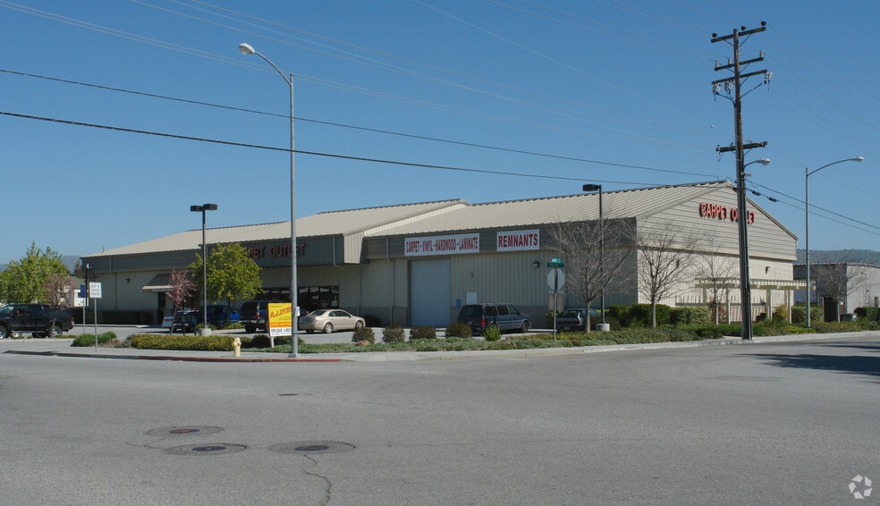 More Photos Of 7100 Chestnut St, Gilroy Freestanding For Lease