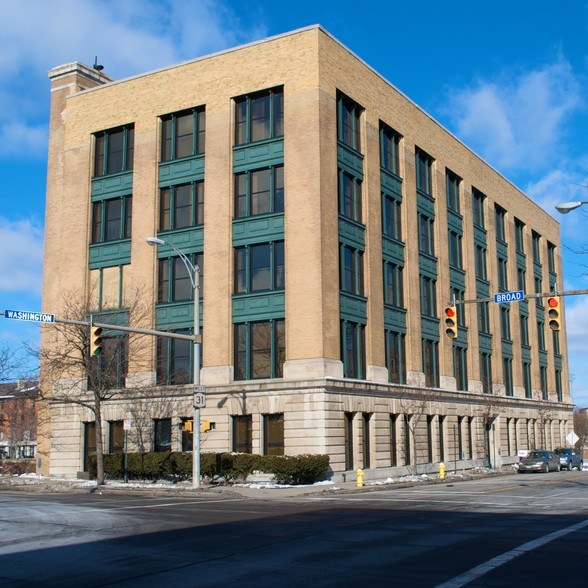 Primary Photo Of 1 S Washington St, Rochester Office For Lease