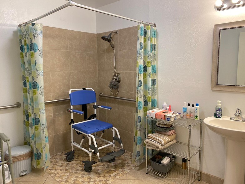 More Photos Of 23026 W Gardenia Dr, Buckeye Assisted Living For Sale