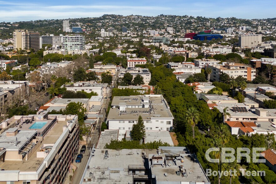 More Photos Of 215 N La Peer Dr, Beverly Hills Apartments For Sale