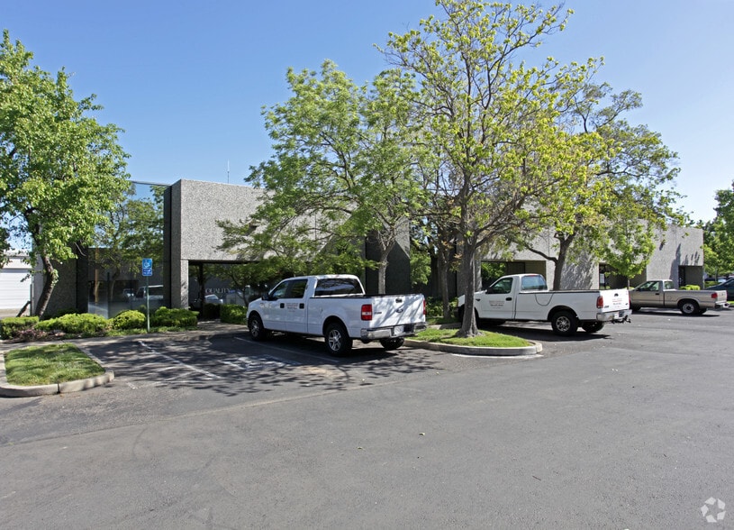 More Photos Of 3298 Monier Cir, Rancho Cordova Warehouse For Sale