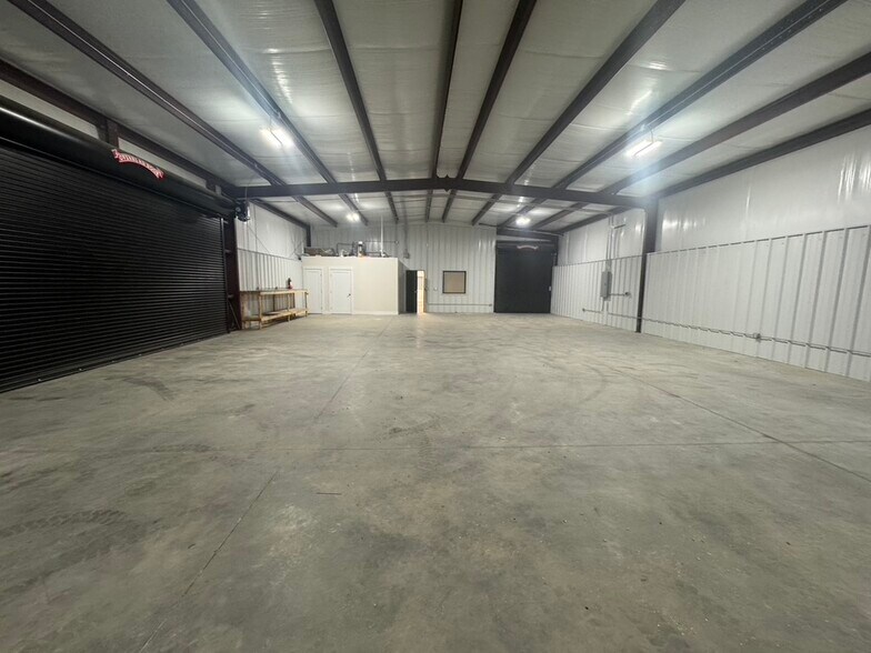 More Photos Of 7923 HWY 441, Dillard Storefront Retail Office For Sale