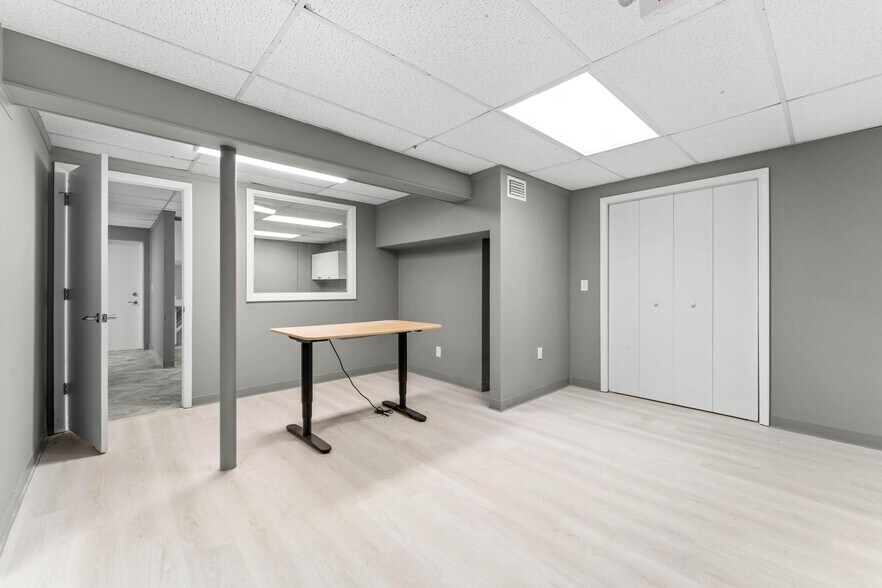 More Photos Of 315 11th Ave N, Jacksonville Beach Medical For Lease