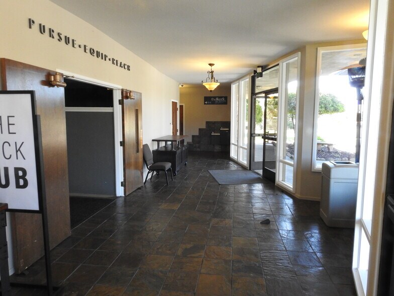 More Photos Of 330 Avian Dr, Vallejo Religious Facility For Sale