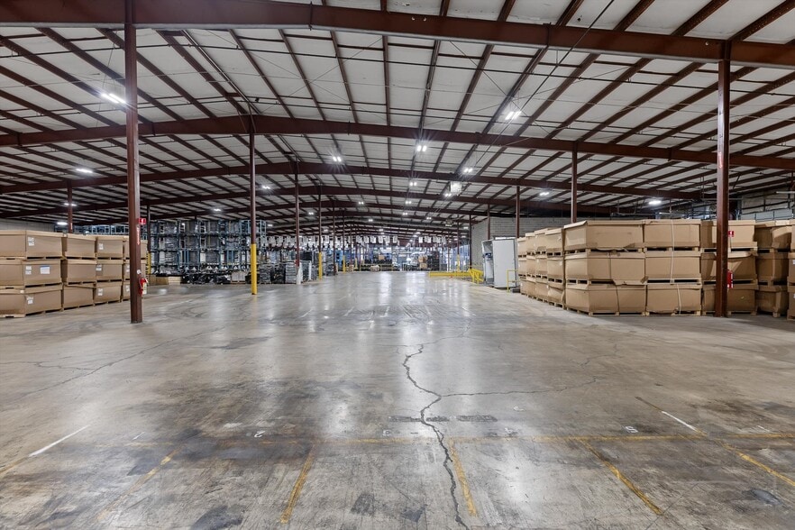 More Photos Of 3794 Tag Rd, Chattanooga Warehouse For Lease