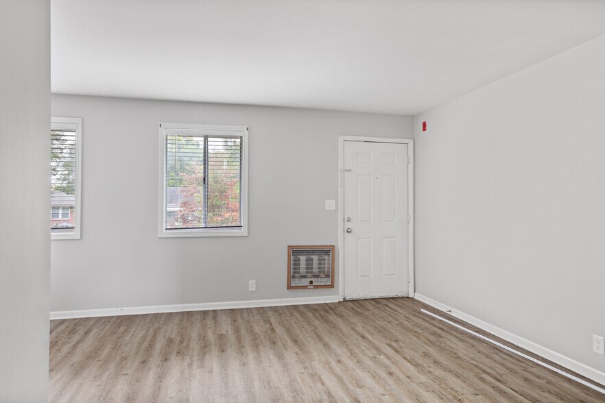 More Photos Of 5700 Leslie Ave, Nashville Apartments For Sale