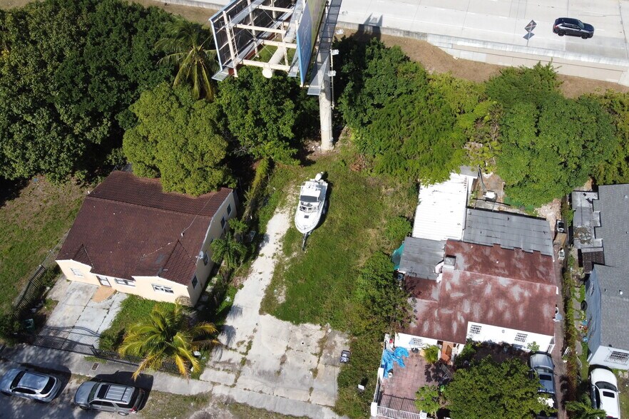 More Photos Of 321 NW 37th St, Miami Land For Sale