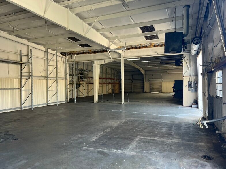 More Photos Of 6120 Airways Blvd, Chattanooga Warehouse For Sale