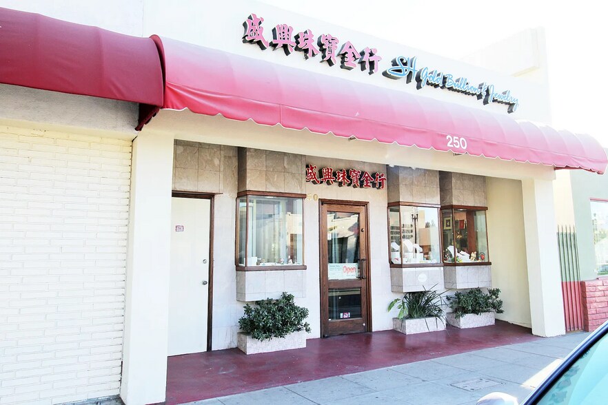 More Photos Of 250 E Garvey Ave, Monterey Park General Retail For Sale