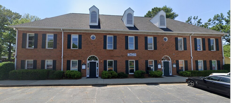 More Photos Of 2623 Sandy Plains Rd, Marietta Office For Lease