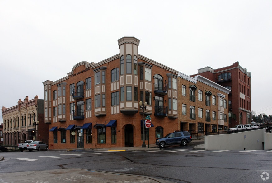 Primary Photo Of 1311-1315 11th St, Bellingham Storefront Retail Residential For Sale