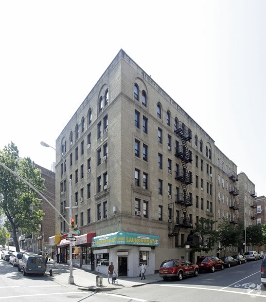 More Photos Of 1024 Walton Ave, Bronx Apartments For Lease