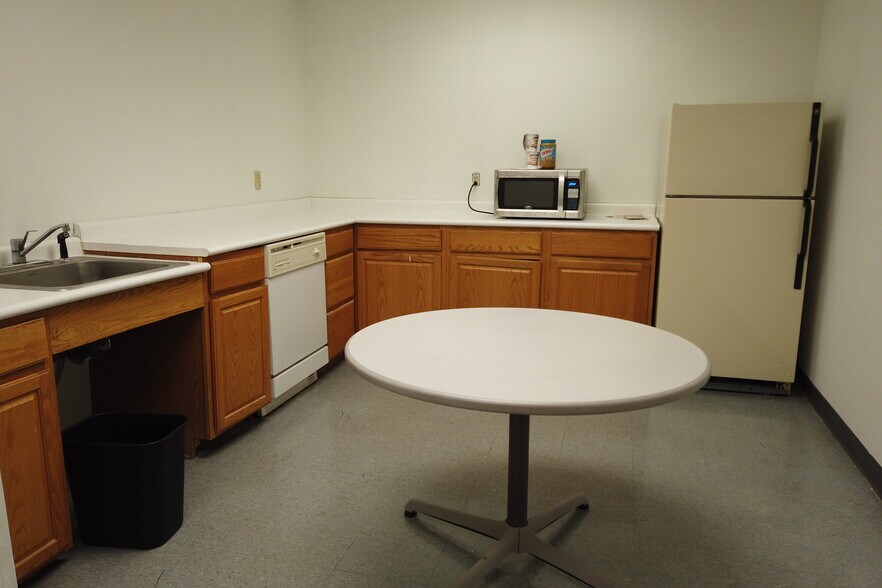 More Photos Of 155 Washington Ave, Albany Office Residential For Lease