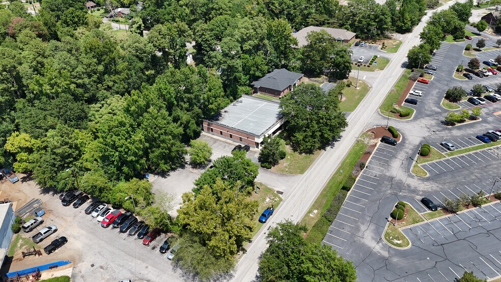 More Photos Of 305 Stoneridge Dr, Columbia Office For Sale