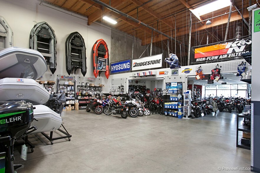 More Photos Of 630 Bay Blvd, Chula Vista Warehouse For Lease