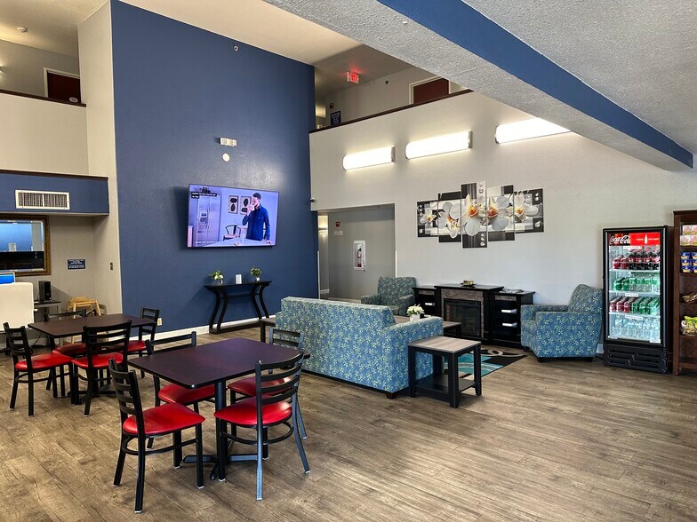 More Photos Of 10753 Airport Hwy, Swanton Hotel For Sale