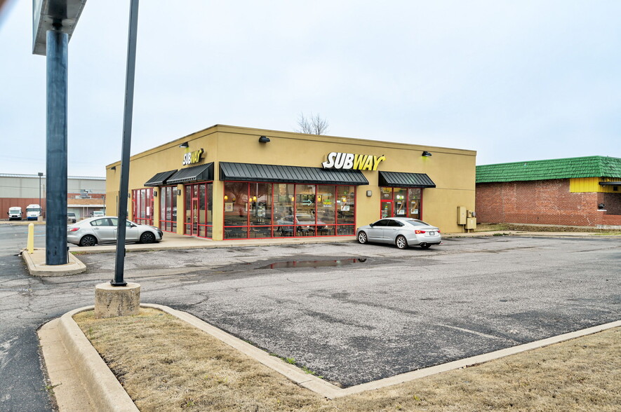 Primary Photo Of 4375 SE 29th St, Del City Freestanding For Lease