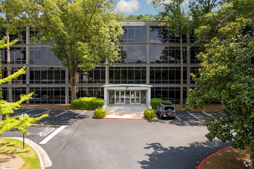 Primary Photo Of 6400 Powers Ferry Rd NW, Atlanta Office For Lease