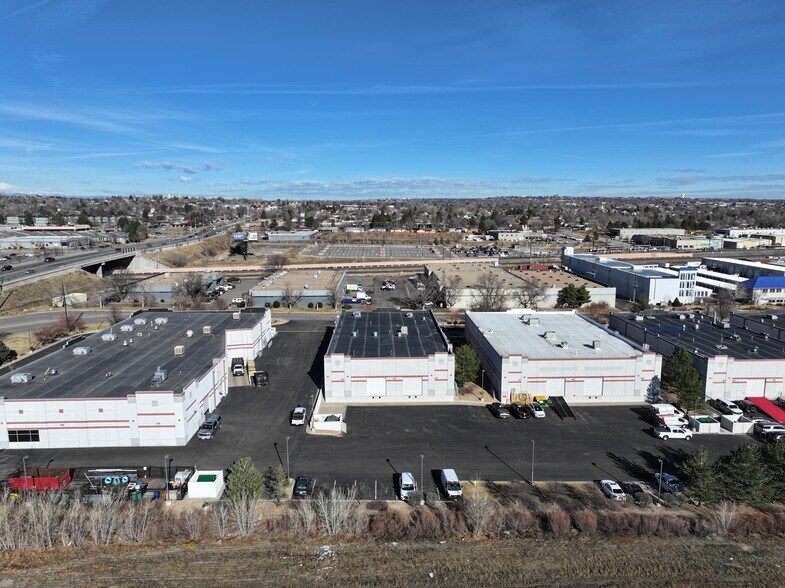 More Photos Of 5106 W 58th Ave, Arvada Warehouse For Lease