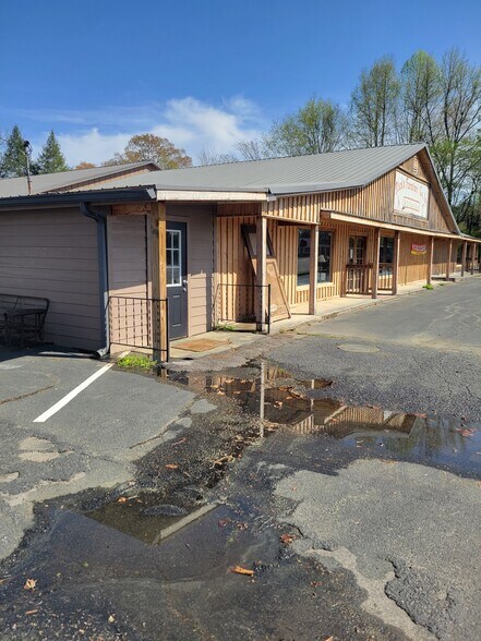 Primary Photo Of 3264 Chattanooga Rd, Tunnel Hill Office Residential For Sale