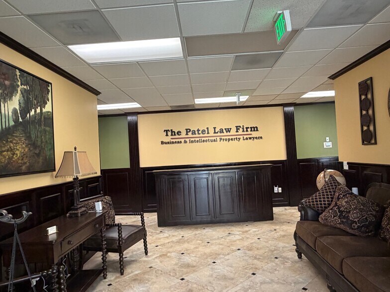 More Photos Of 22952 Mill Creek Dr, Laguna Hills Office For Lease