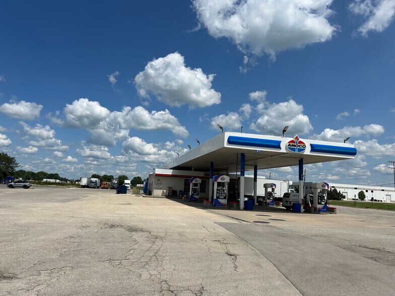 More Photos Of 20 Hampton St, Morris Service Station For Sale