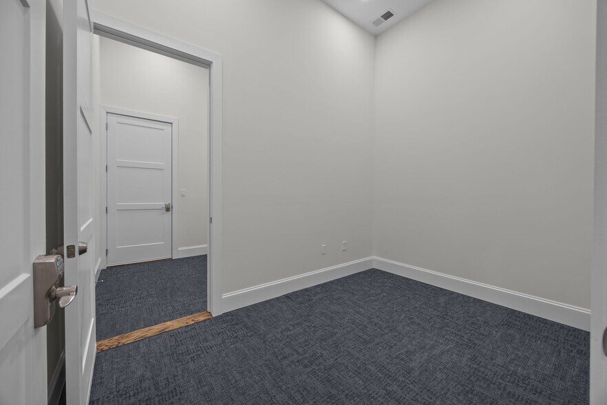 More Photos Of 1484 Dale Earnhardt Blvd, Kannapolis Freestanding For Lease