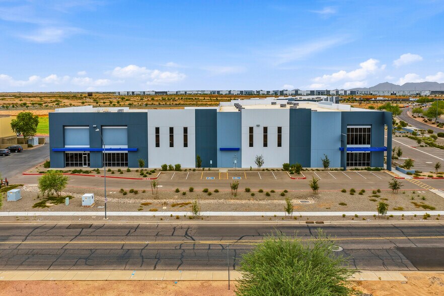 More Photos Of 6459 S Sossaman Rd, Mesa Warehouse For Lease