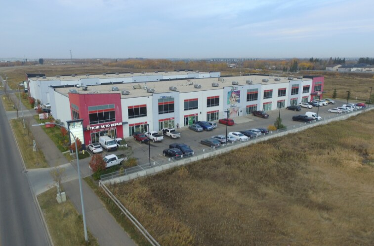More Photos Of 16135-16157 142nd St, Edmonton Industrial For Sale