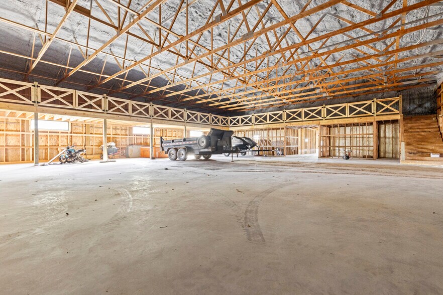 More Photos Of 1411 N 3rd St, Langley Warehouse For Sale