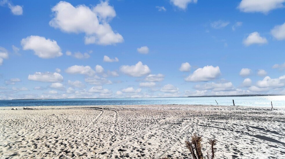 More Photos Of 1505 Main Rd, Jamesport Land For Sale