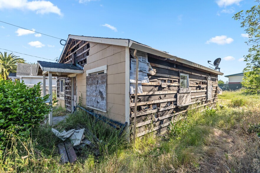 More Photos Of 719 Darwin St, Santa Cruz Land For Sale