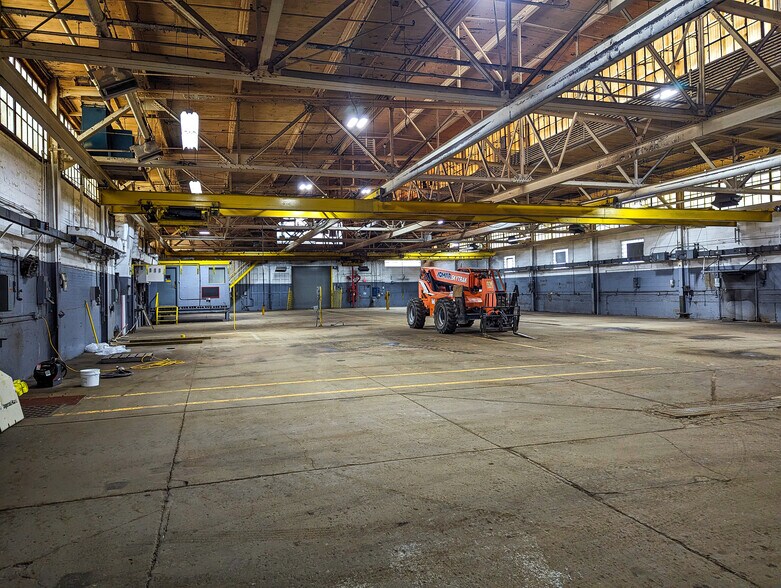 More Photos Of 765 Hertel Ave, Buffalo Manufacturing For Lease