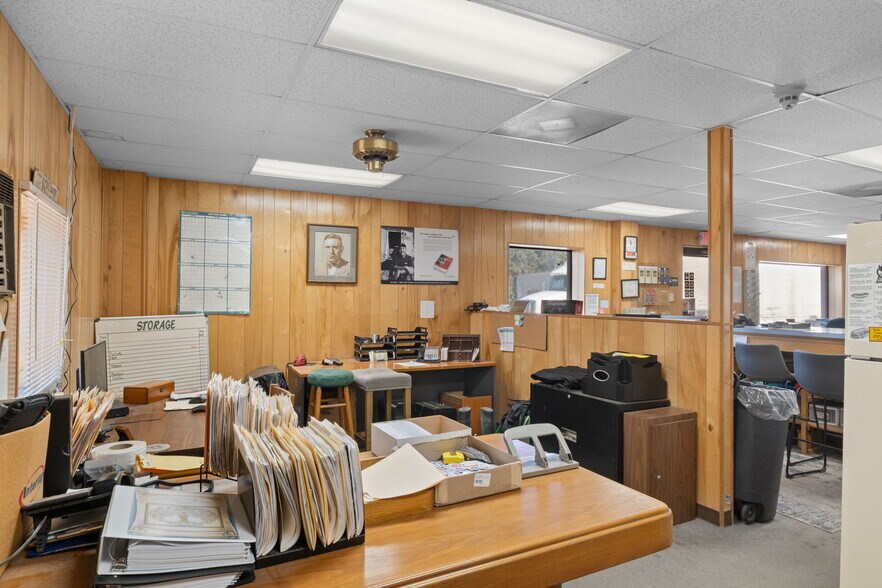 More Photos Of 6331 S Tex Pt, Homosassa Warehouse For Lease