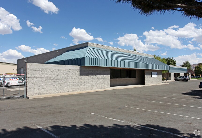 Primary Photo Of 670-690 S Rock Blvd, Reno Light Distribution For Lease