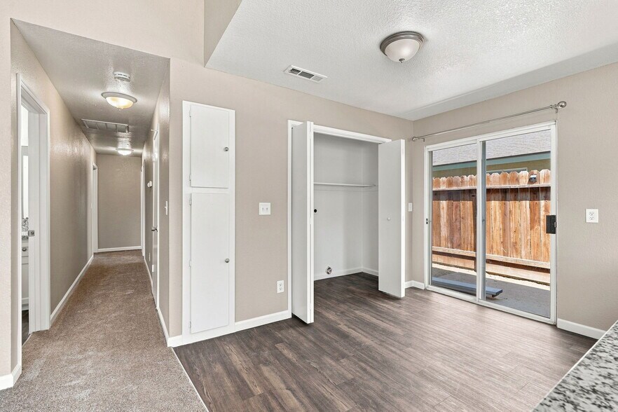 More Photos Of 1262 N Marks Ave, Fresno Apartments For Sale