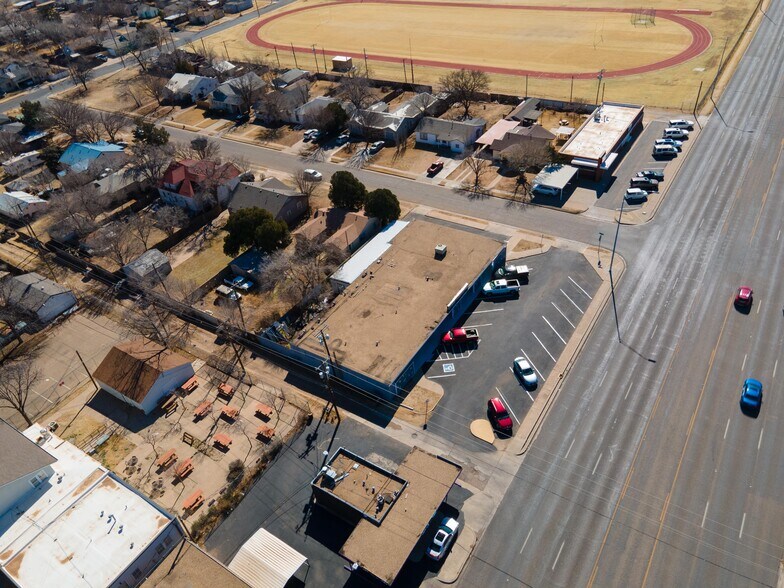 More Photos Of 2807-2813 Avenue Q, Lubbock Freestanding For Lease