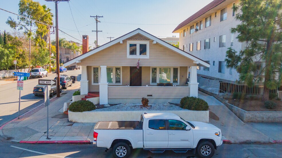 More Photos Of 4095 Front St, San Diego Apartments For Sale