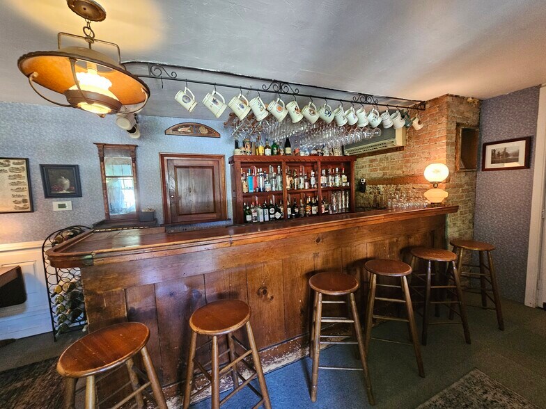 More Photos Of 38 Bellvale Lakes Rd, Warwick Restaurant For Sale